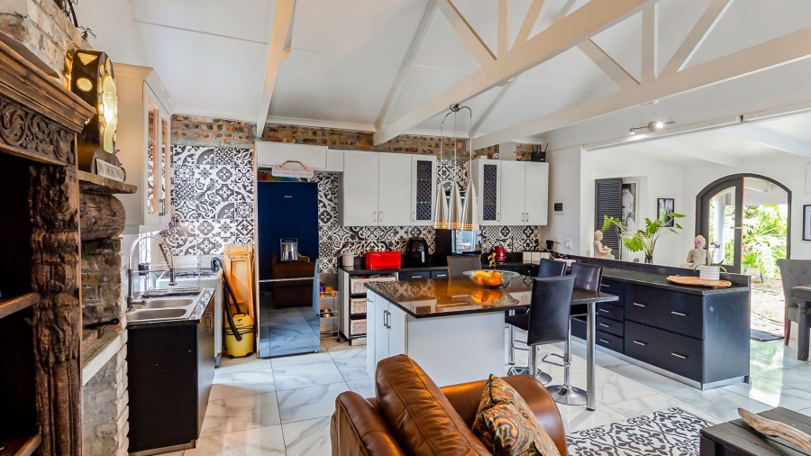 1 Bedroom Property for Sale in Kleinmond Western Cape